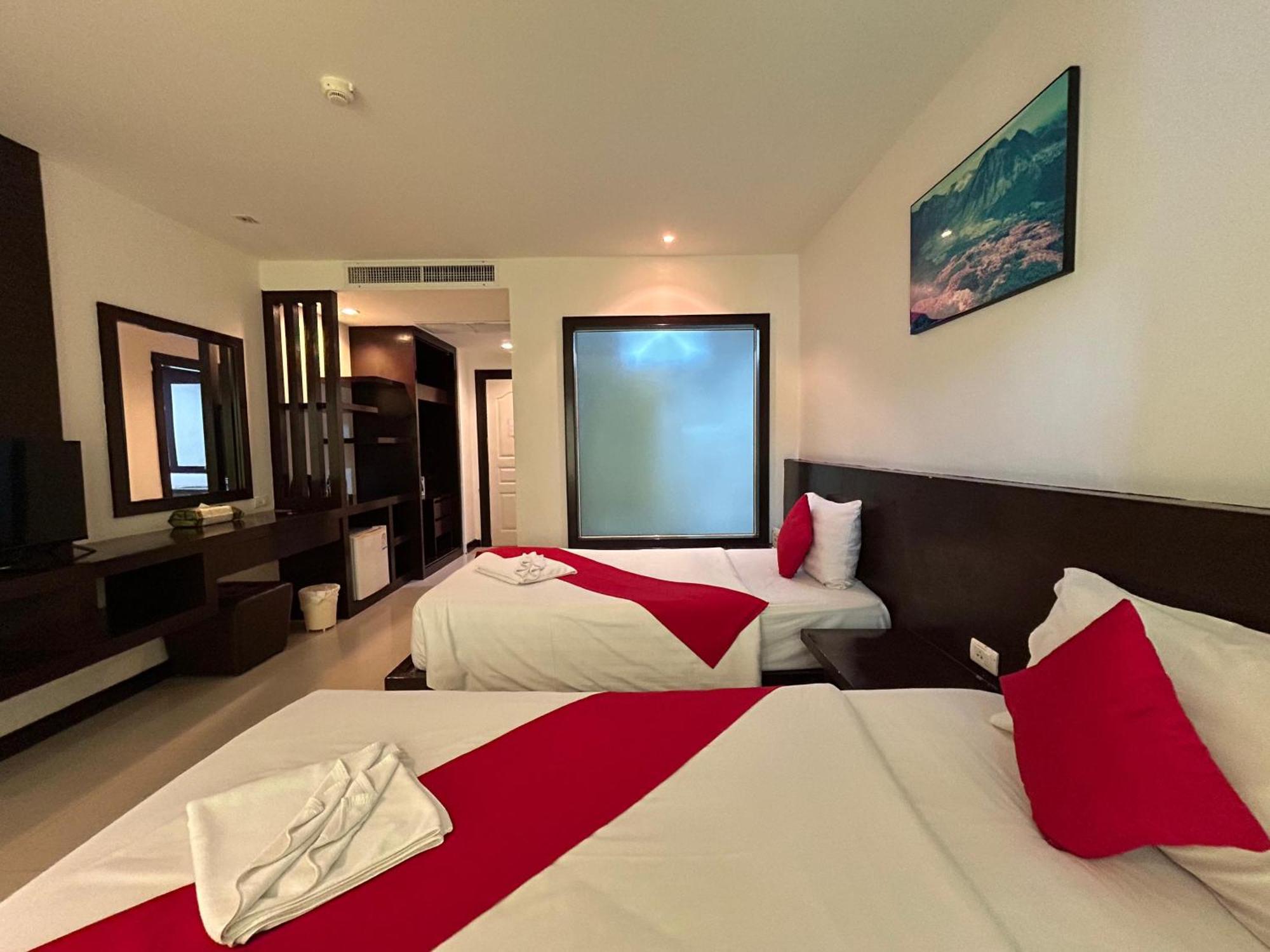 Cocoon Apk Resort & Spa Patong Kültér fotó